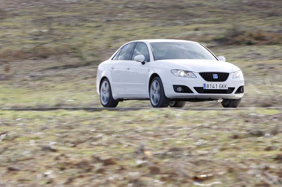  Seat Exeo 2009 года  (фото 152 из 180)
